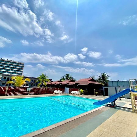 Langgura Baron Resort Пантай-Сенанг Экстерьер фото