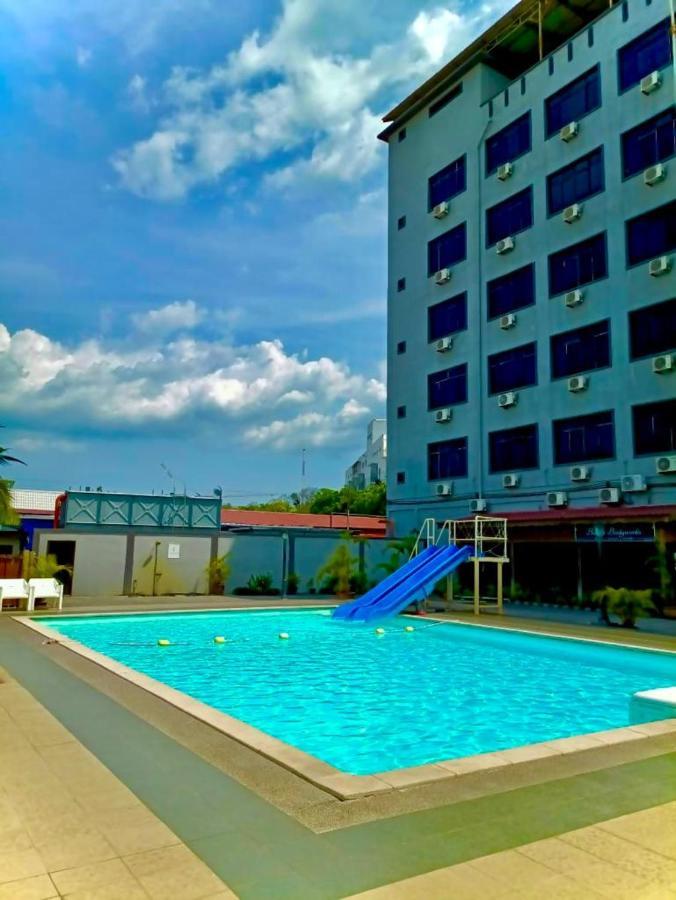 Langgura Baron Resort Пантай-Сенанг Экстерьер фото